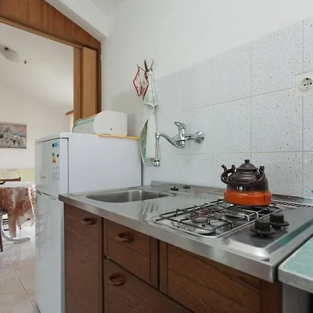 Cosy Studio-Apartment Near The Sea Banjole Exterior photo