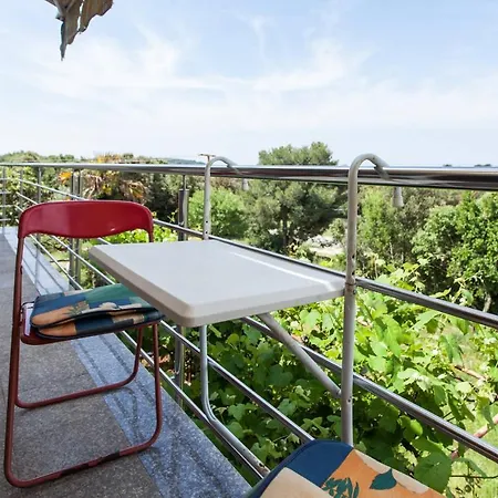 Cosy Studio-Apartment Near The Sea Banjole Exterior photo