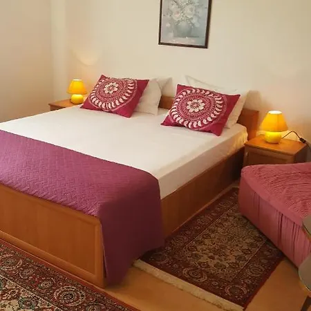Cosy Studio-Apartment Near The Sea Banjole Exterior photo